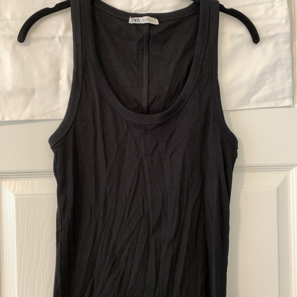 Zara Black Fitted Tank Top